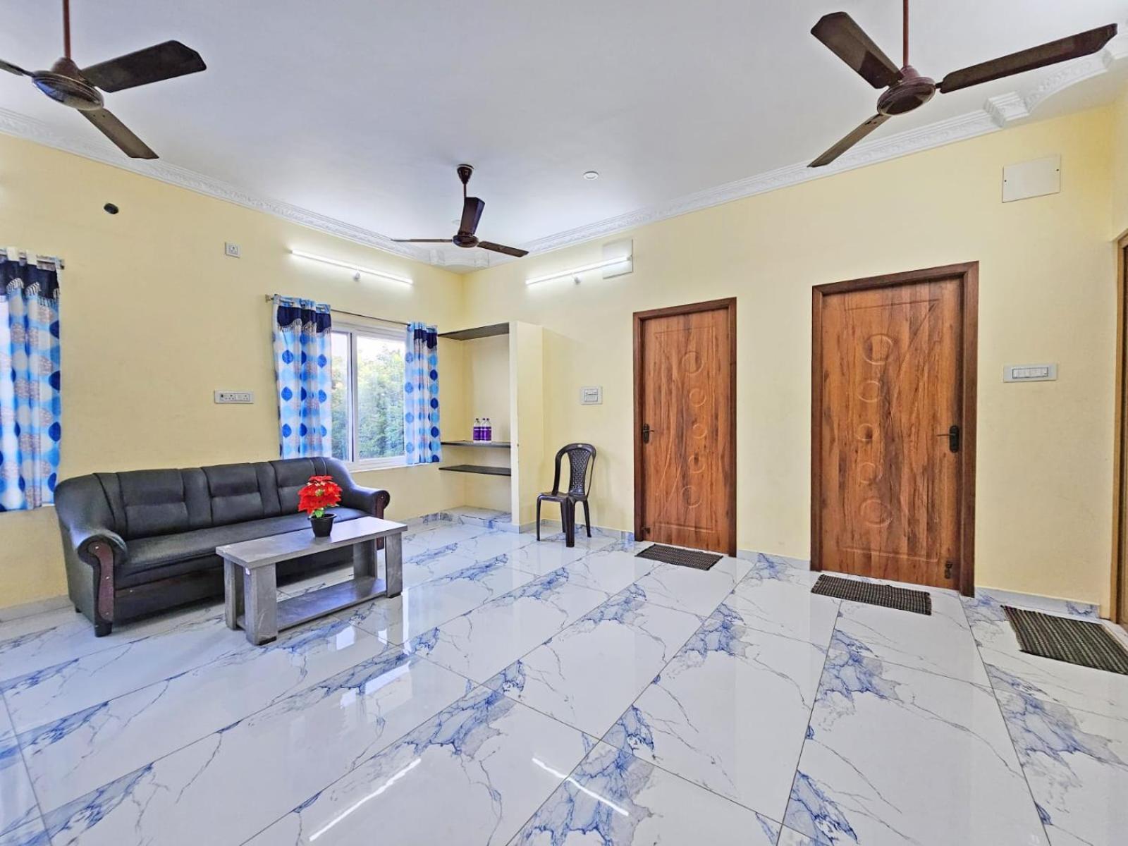 Auro Galaxy Villa Pondicherry Exterior foto