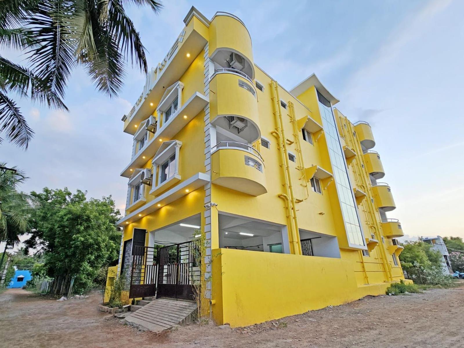 Auro Galaxy Villa Pondicherry Exterior foto